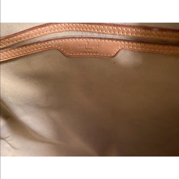 🌹💯% AUTHENTIC LV HANDBAG 🌹ORIGINAL OWNER 🌹EXCELLENT PREOWNED CONDITION🌹 - Picture 11 of 14